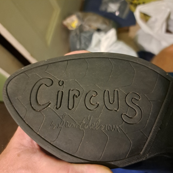 Circus By Sam Edelman Women's Side Zip Boots - Picture 12 of 14